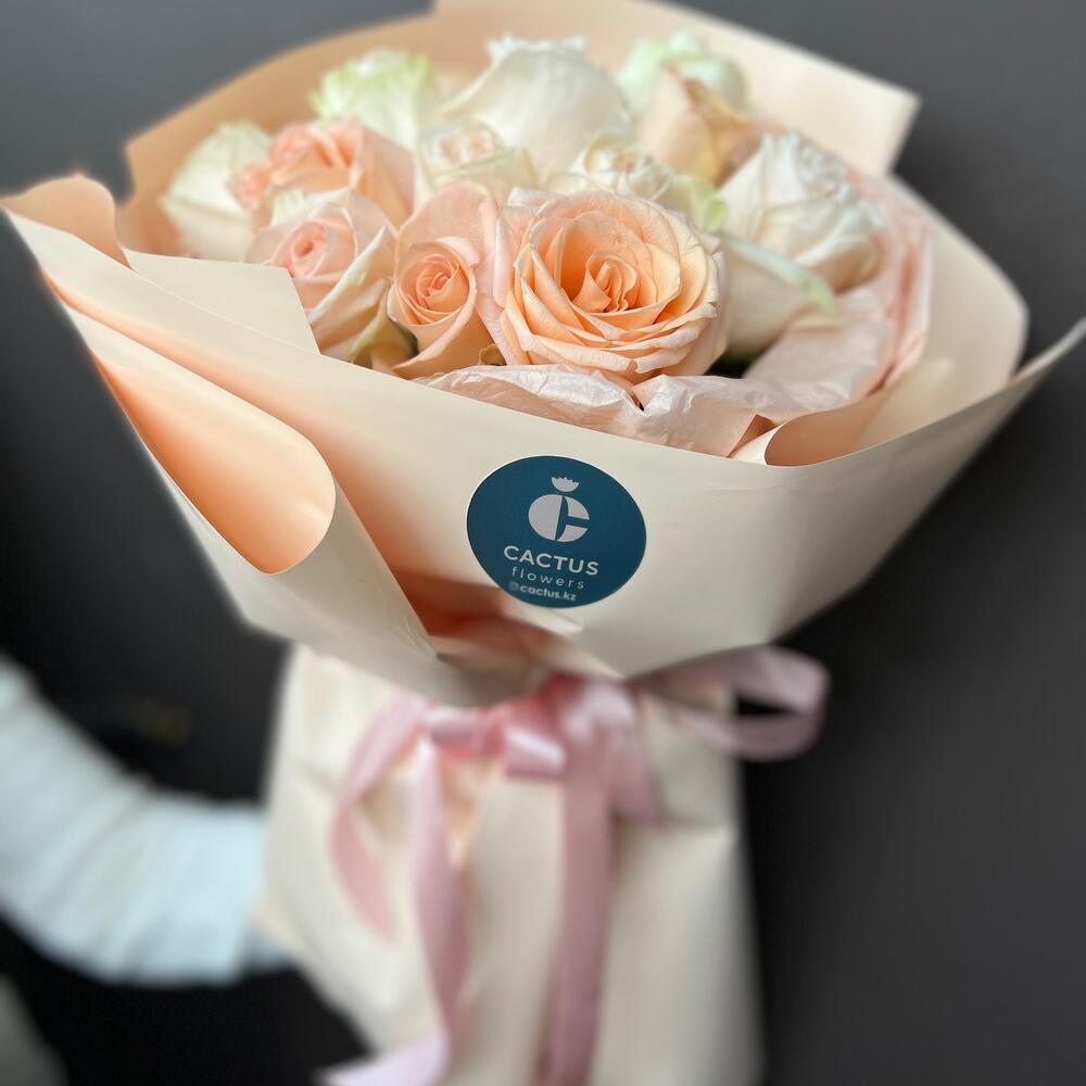 Моно букет из роз