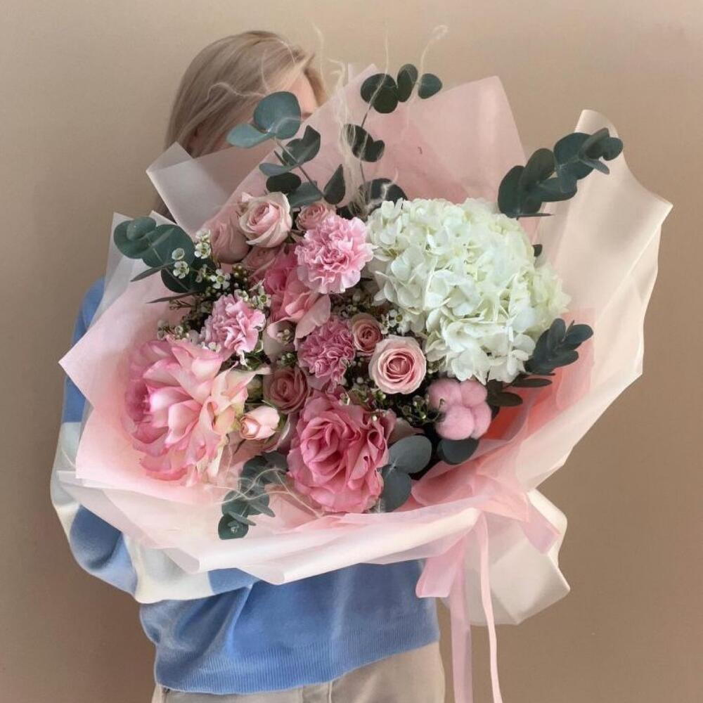 Сборный букет «Версаль»