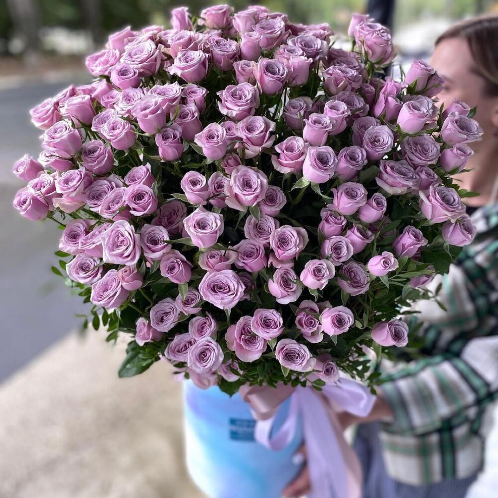 Цветы в коробке